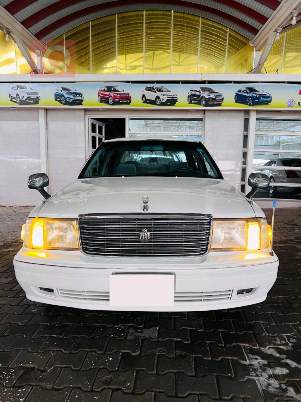 تويوتا كراون